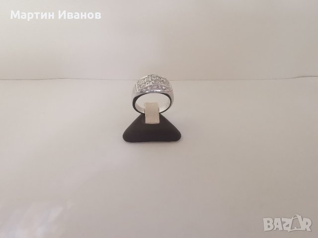Златен пръстен бяло злато 