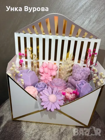 Аранжирана кутия с фигури от соев восък