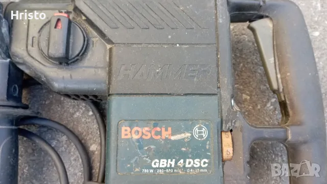 Перфоратор Бош 750W., снимка 2 - Перфоратори - 47431831