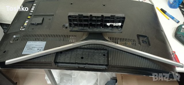 Стойка за ТВ SAMSUNG UE40KU6172