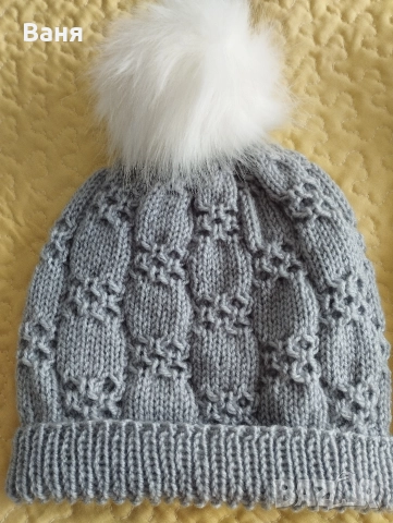 плетена дамска шапка
