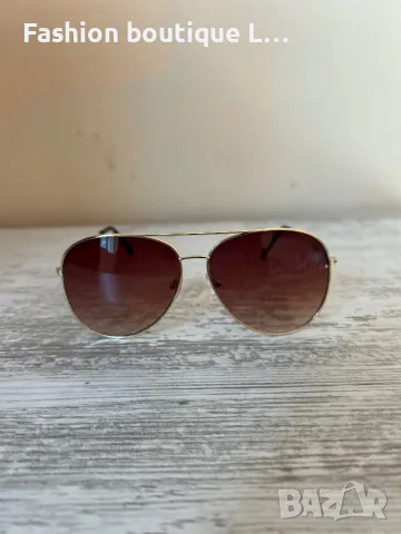 Слънчеви очила с кафеви стъкла и златни рамки тип бъбрек 🤎, снимка 2 - Слънчеви и диоптрични очила - 47789227