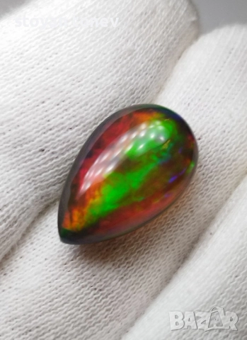 Голям черен опал с патерн Медна пита и впечатляващи отблясъци 9.22кт.! Нов!, снимка 7 - Други - 50925535