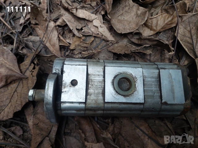 Хидравлична помпа тройна , снимка 3 - Други инструменти - 52966811