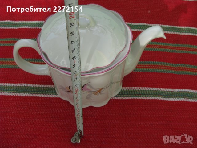 Порцеланов чайник, снимка 5 - Антикварни и старинни предмети - 35281761