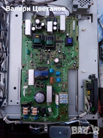 телевизор SONI KLV-S32A10E на части, снимка 7 - Телевизори - 51406559