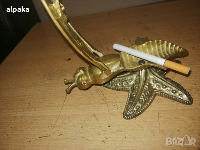 Продавам уникален месингов пепелник МУХА, снимка 6 - Декорация за дома - 43804361