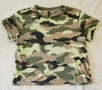 H&M дамска къса тениска с камуфлажна шарка., снимка 1