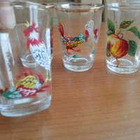 Стъклени чаши чашки , снимка 3 - Антикварни и старинни предмети - 37685635