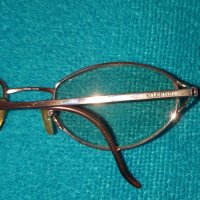 Оригинални очила - Valentino, снимка 8 - Слънчеви и диоптрични очила - 37896182