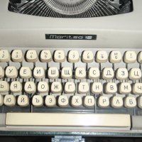 две портативни пишещи машини - налично, снимка 3 - Антикварни и старинни предмети - 26247445