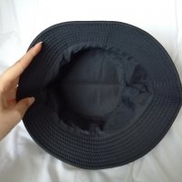 Изчистена шапка идиотка в черен цвят, снимка 4 - Шапки - 37099193