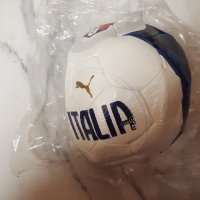 Футболна топка Puma Italia, снимка 1 - Футбол - 40186988