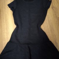 Малка черна рокля, снимка 1 - Рокли - 27022729