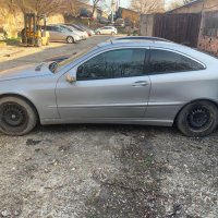 Мерцедес Ц-Класа Купе 2,2 ЦДИ Mercedes C-Class coupe 2.2 CDI 2002г w203 На Части, снимка 2 - Автомобили и джипове - 39917370