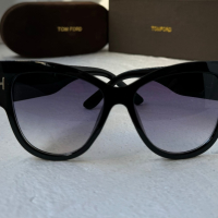 Tom Ford дамски слънчеви очила котка 3 цвята, снимка 3 - Слънчеви и диоптрични очила - 44884484