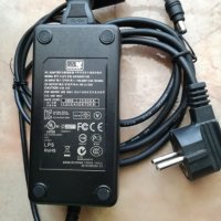 Захранващи адаптери 12V 1А, 1.5A, 2A, 9V, 5V/0.6A за router/switch/modem, снимка 6 - Кабели и адаптери - 12980323