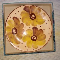 Декоративна порцеланова чиния, снимка 3 - Декорация за дома - 37771147