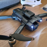 Нов мини дрон професионална 8K HD камера, снимка 1 - Дронове и аксесоари - 44912907