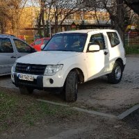 Mitsubishi Pajero 4, снимка 3 - Автомобили и джипове - 43207834