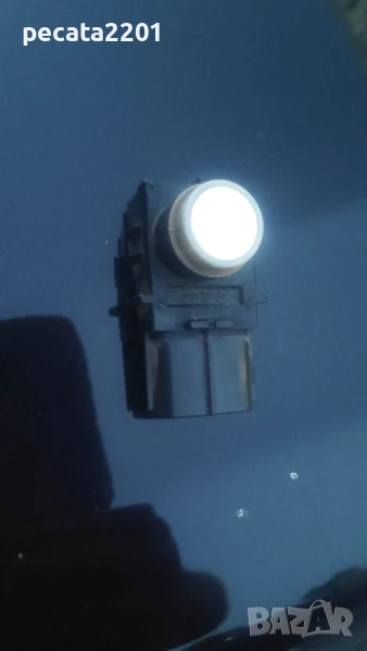 Продавам - оригинален парктроник в предна броня за Lexus GX460, снимка 1