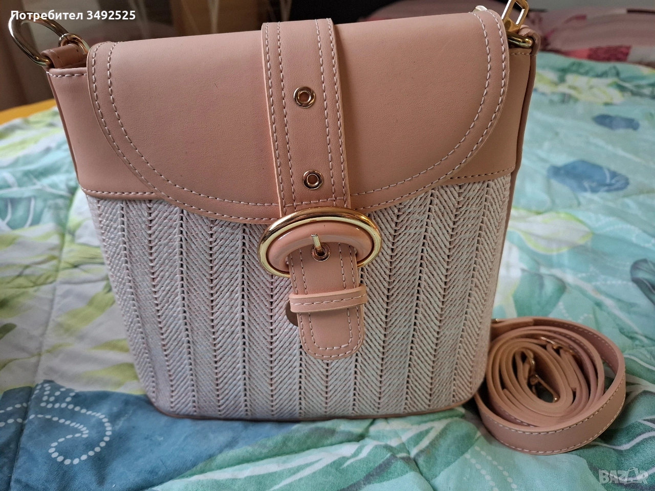 Дамска красива чанта, снимка 1