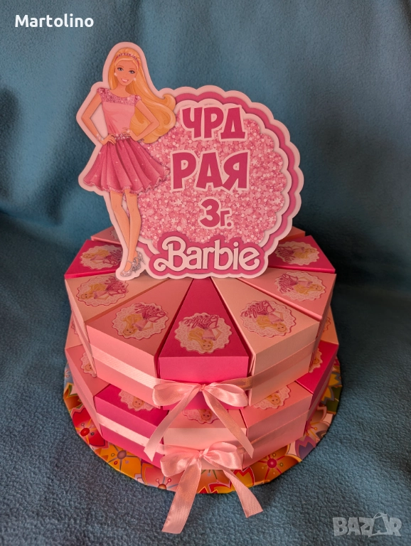 Картонена торта Барби, снимка 1