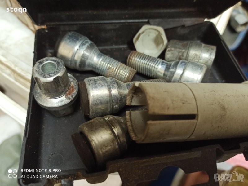 Секретни болтове за джанти, снимка 1