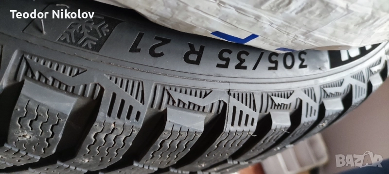 Продава 4 гуми с джанти употребявани 21 цола, и две чисто нови 22 цола за Бентли, 2022 год., снимка 1