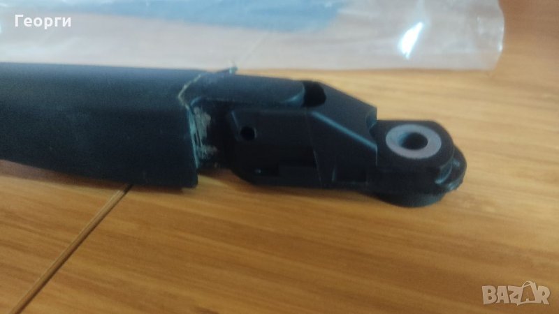 Рамо с основата за задна чистачка за Опел Зафира Б., снимка 1