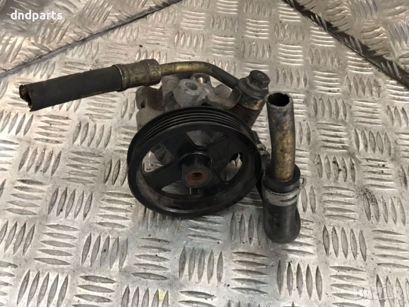 Хидравлична помпа Toyota Avensis, 2.0D-4D, 110к.с., 2001г., снимка 1