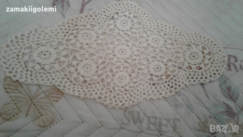 Ръчно плетено каре на една кука , снимка 1