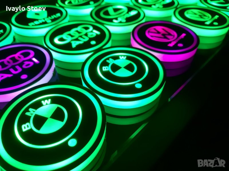 Светещи Led подложки на къпхолдърите с лого на автомобил, снимка 1