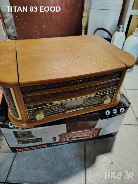 Музикалната система Denver MRD-51 в ретро дизайн, снимка 1