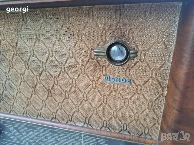 лампово радио Nord Mende Bremen, снимка 2 - Радиокасетофони, транзистори - 50234696