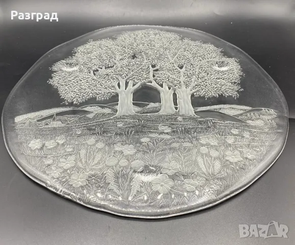 Кристален поднос, снимка 8 - Прибори за хранене, готвене и сервиране - 47464155