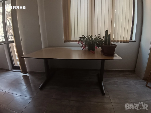 офис маса 160 х см100, снимка 2 - Маси - 52876665
