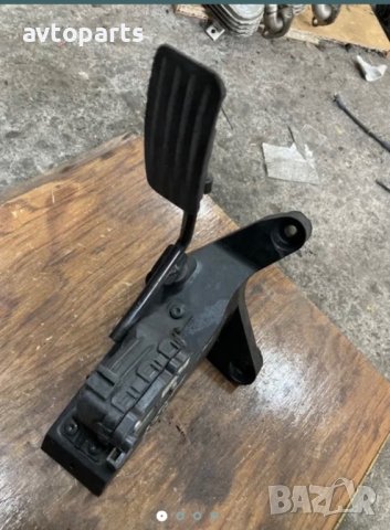 Jaguar s-type 2006година автомат 2.7d педал газ, снимка 4 - Части - 40476290