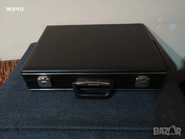 Дипломатически куфар, снимка 4 - Куфари - 52304960