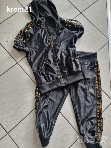 Adidas Respect me екипче номер s, снимка 2 - Спортни екипи - 50209545