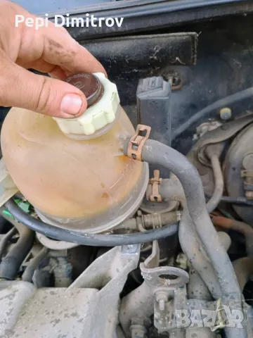 Казанче антифриз за за Renault Clio II Hatchback (09.1998 - 09.2005), снимка 2 - Части - 49740494