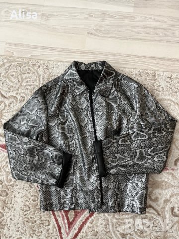 Ново дамско яке