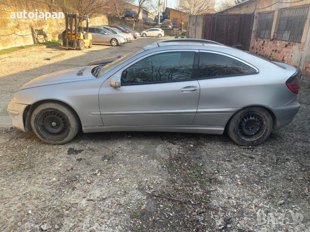 Мерцедес Ц-Класа Купе 2,2 ЦДИ Mercedes C-Class coupe 2.2 CDI 2002г w203 На Части, снимка 2 - Автомобили и джипове - 39917370
