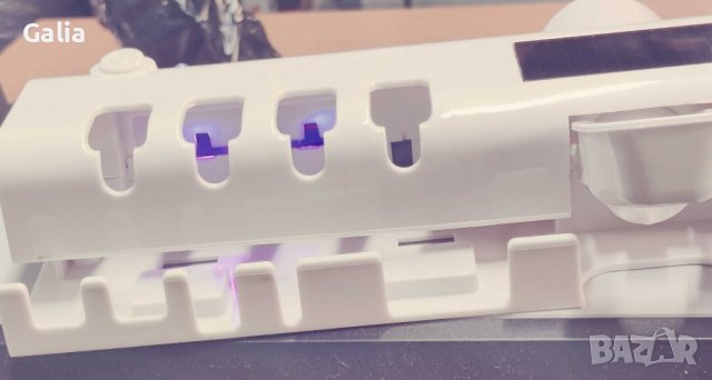 Соларен диспенсър за паста за зъби, снимка 3 - Органайзери - 43316364