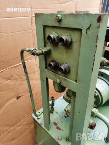 Хидравлична станция Kracht , снимка 2 - Други машини и части - 40612823