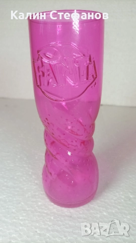 Невероятно красиви винтидж стъклени цветни чаши на Фанта FANTA, 6 бр еднакви, снимка 4 - Колекции - 51640514