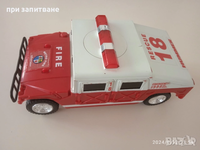 Стара американска брандирана играчка от 1999, Hummer H1, 29 см. и Mercedes ML, 28 см. на Dickie, снимка 9 - Колекции - 48085558