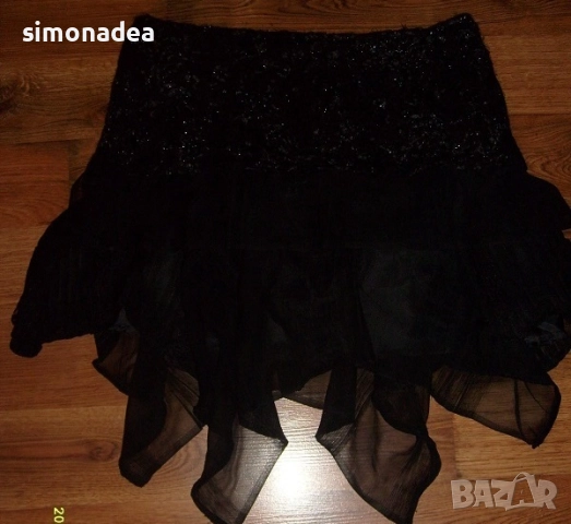 Пола Michelle Tan 