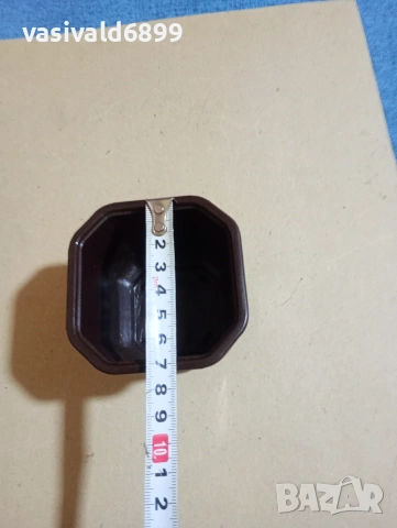 Пластмасова саксийка , снимка 4 - Други стоки за дома - 53451086