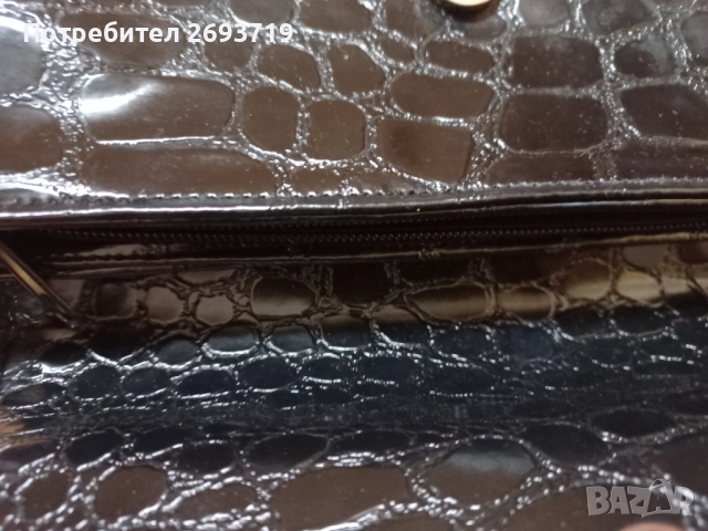 Малка дамска  чантичка , снимка 4 - Чанти - 52547632